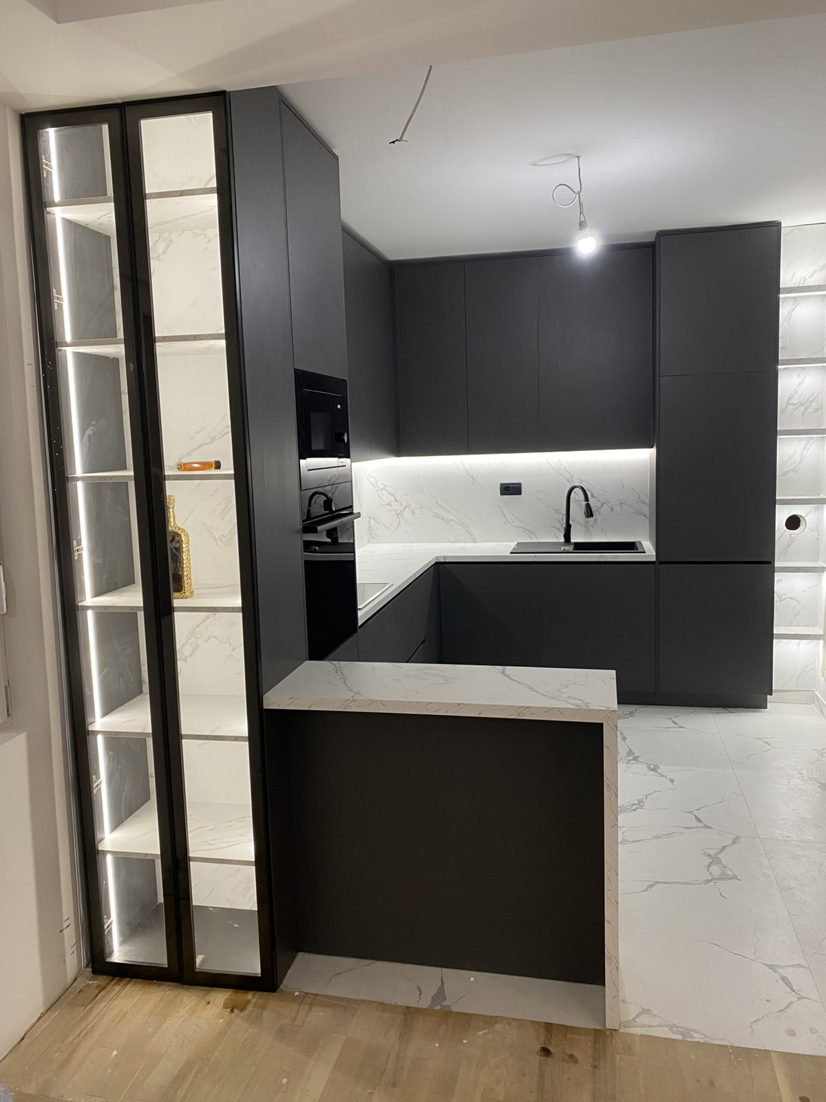 0-02-0a-117c4d2c7f7757769715ae8411d744f8b76f1ed026ffd79638899ecc2d627d19_ec7d301016c7b9d8